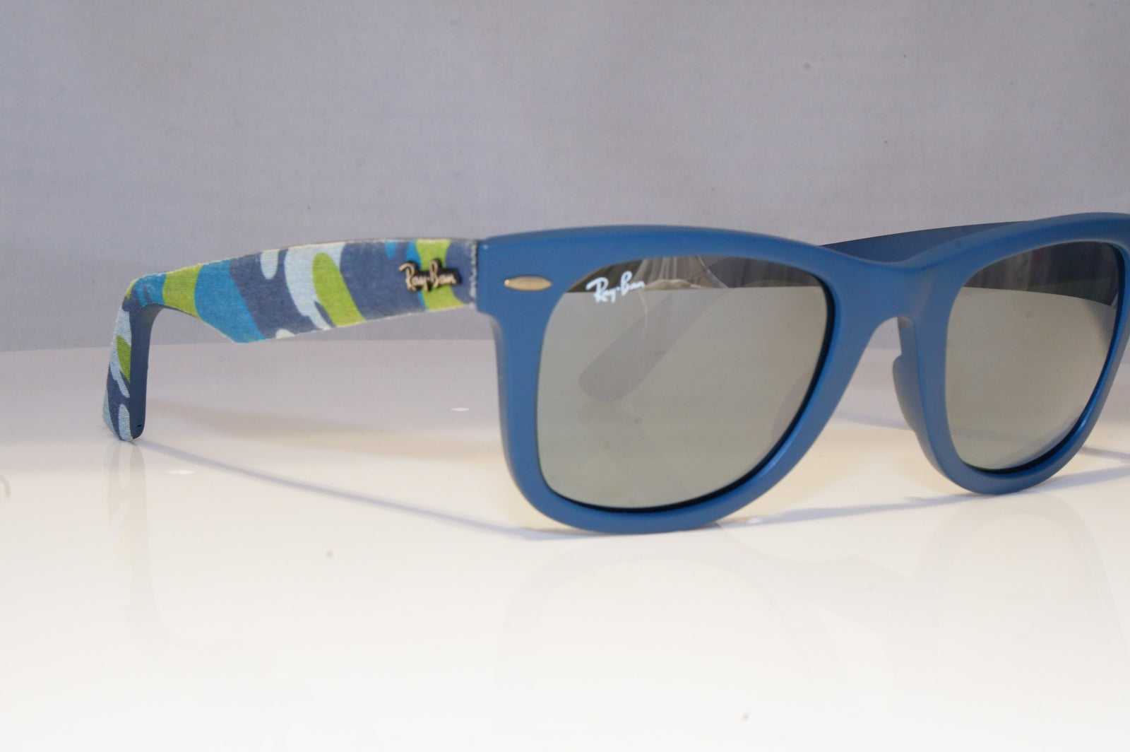RAY-BAN Mens Mirror Designer Sunglasses Blue Wayfarer CAMO RB 2140 606 –  SunglassBlog