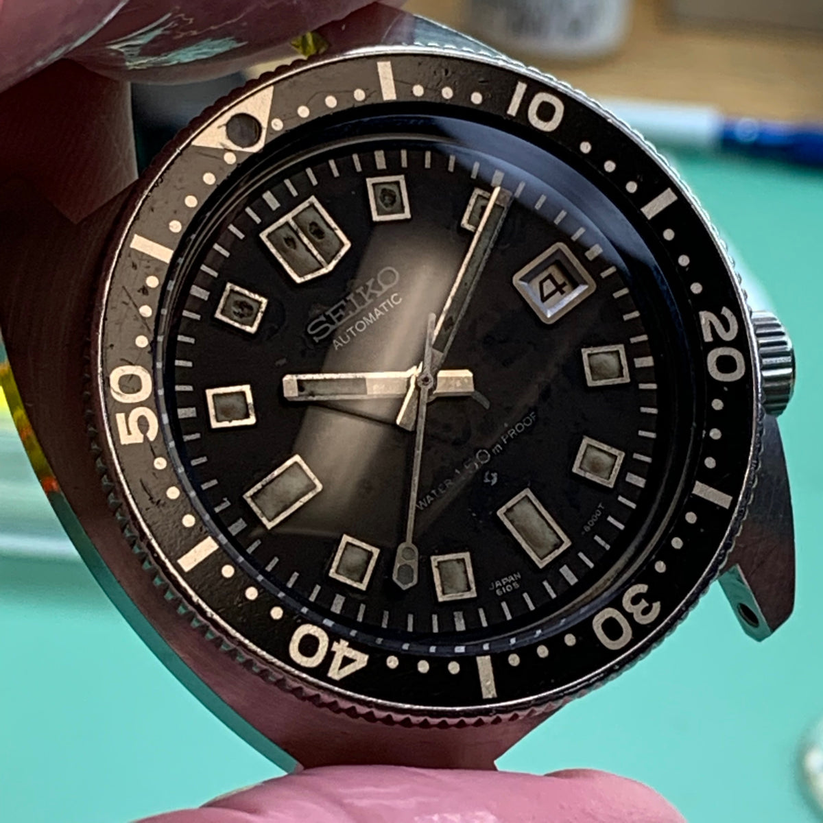 Servicing a raw and gritty Seiko 6105-8000 vintage diver – ClockSavant