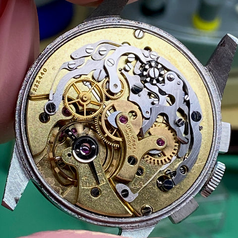 Servicing a 1940's Universal Geneve (UN) Calibre 481 Tri-Compax Triple Date Moonphase chronograph