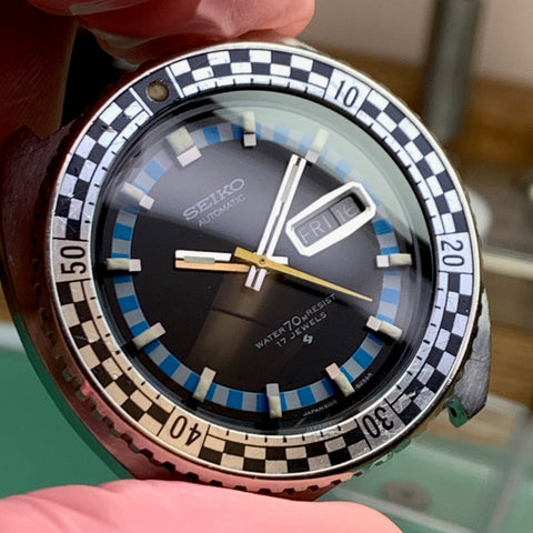 Servicing a Seiko Rally 6106-8227  