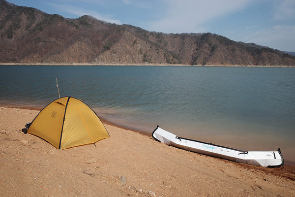 mycanoe-folding-boat-at-campsite