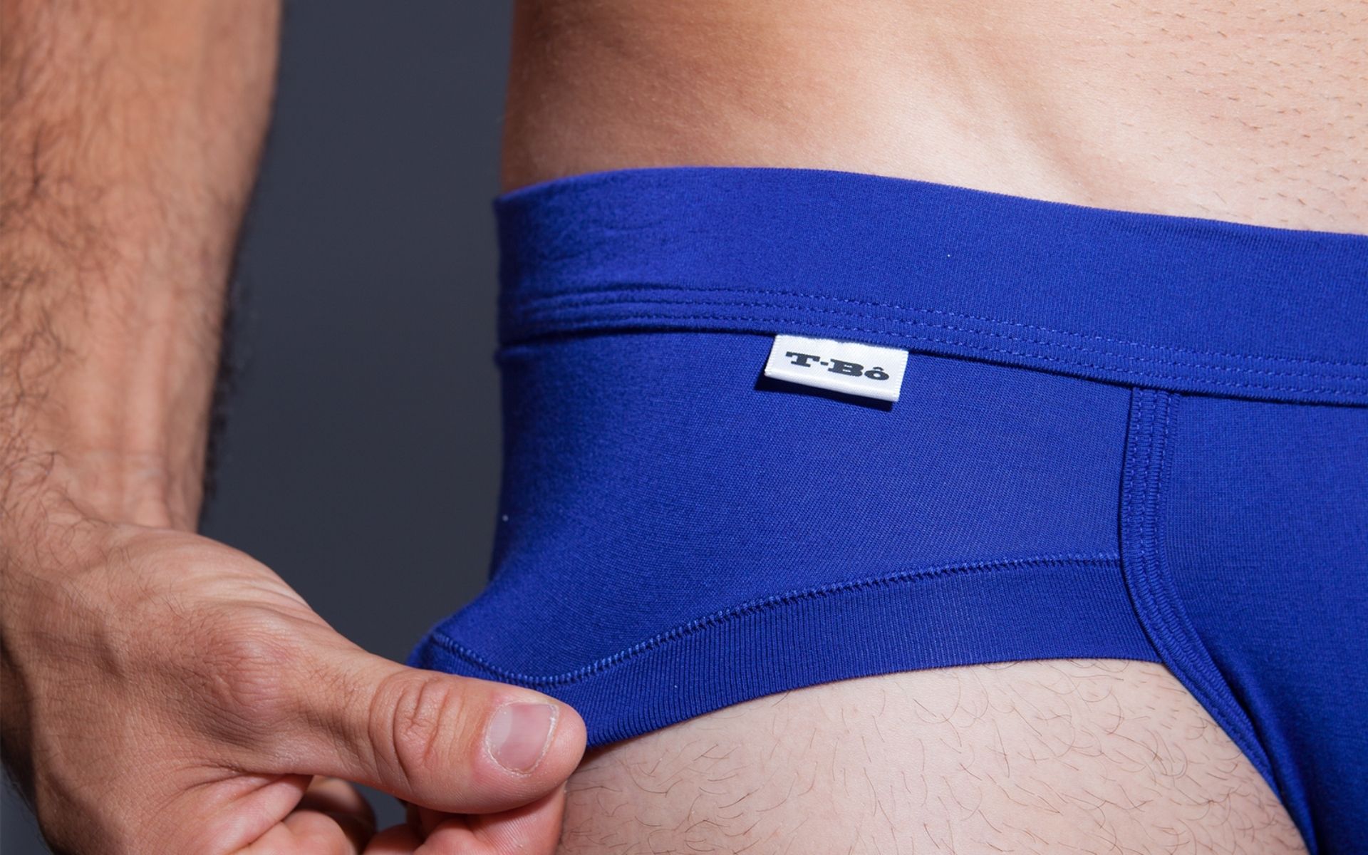 Why It's Better To Wear Underwear Than Going Commando