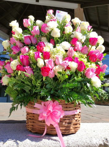 Sensible Amor con Rosas – Arreglos Florales Guatemala