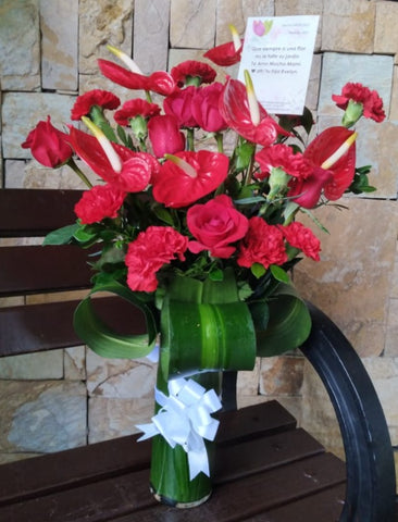 Rojo Exótico – Arreglos Florales Guatemala