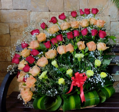 Abanico de rosas – Arreglos Florales Guatemala