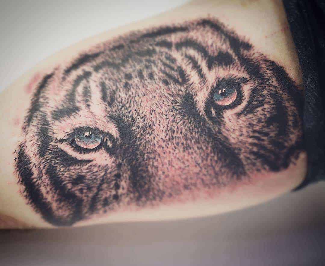 18 Stunning Leopard Tattoos with Meanings  Body Art Guru