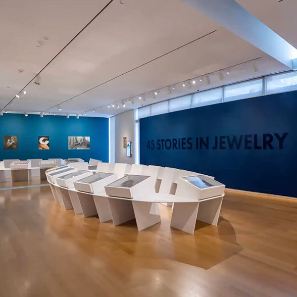 45 Stories in Jewelry at the New York Museum of Arts and Design