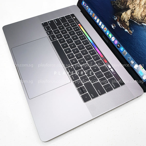 Apple MacBookPro2017（13インチ）16GB/SSD256GB-