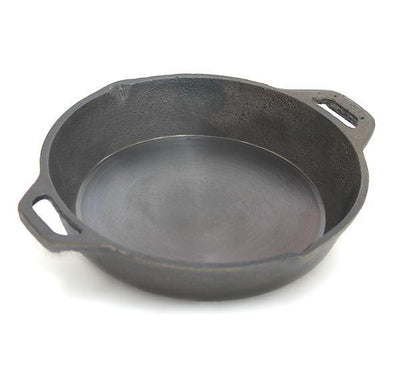 https://cdn.shopify.com/s/files/1/1410/1430/products/Cast-Iron-Oven-Skillet_400x.jpg?v=1637441664