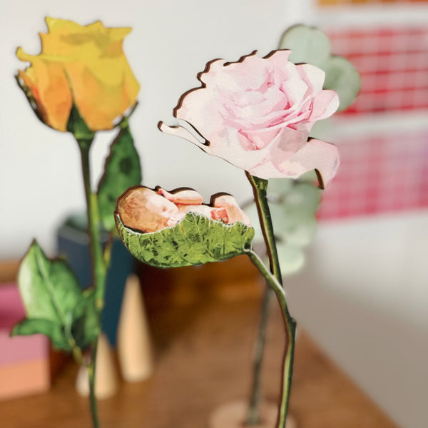 unique baby announcement wooden flower pink rose gift