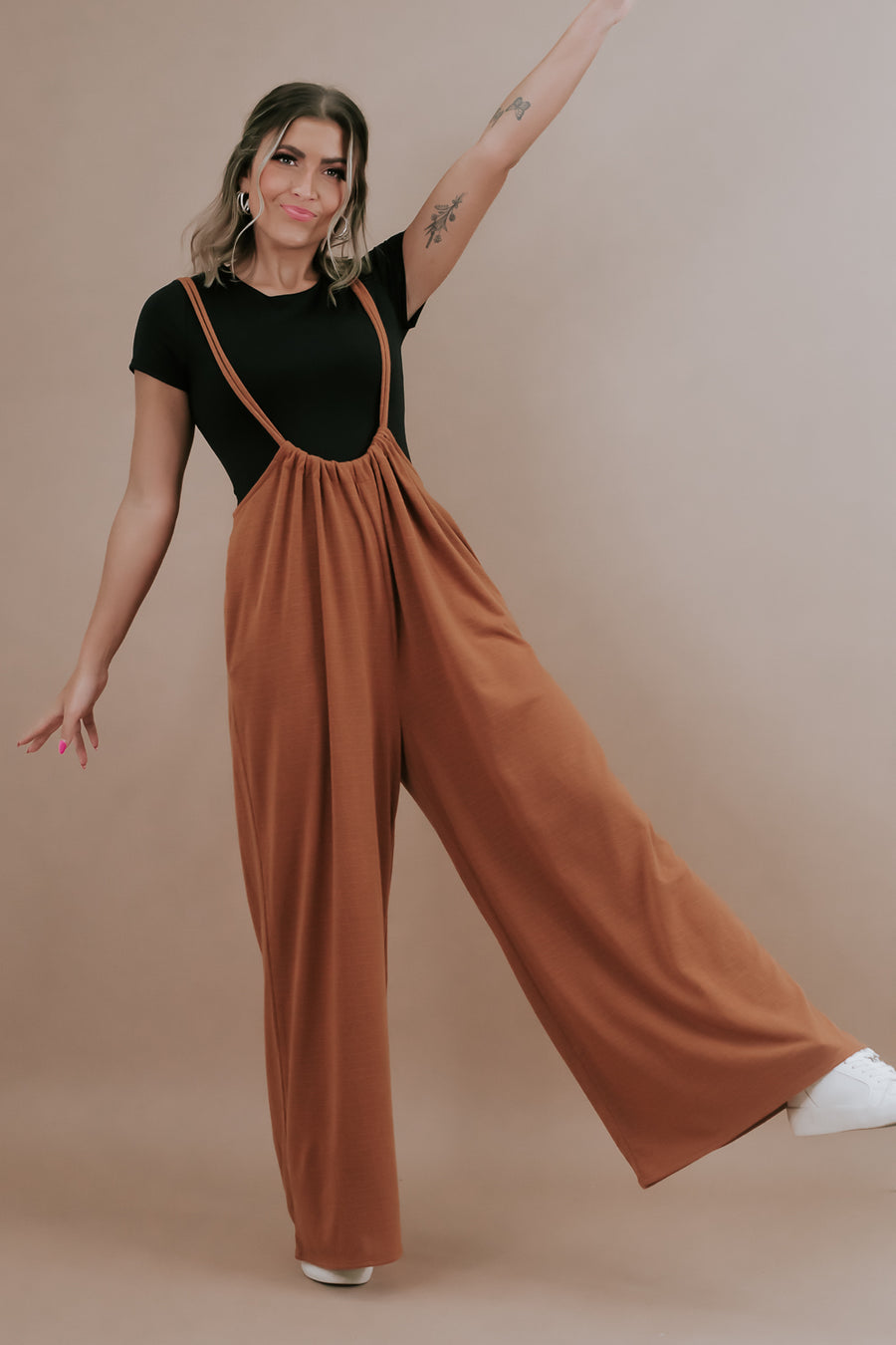 Head Over Heels Suspender Jumpsuit, Taupe – Everyday Chic Boutique