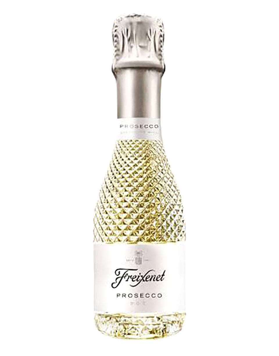 10 Best Prosecco Brands to Buy Right Now
