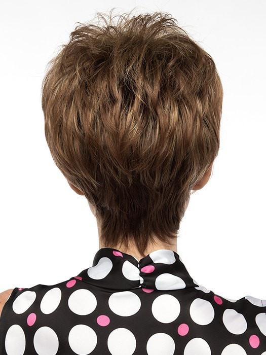 Perfectly crafted into an ultra modern pixie cut | Color: Chocolate Caramel 