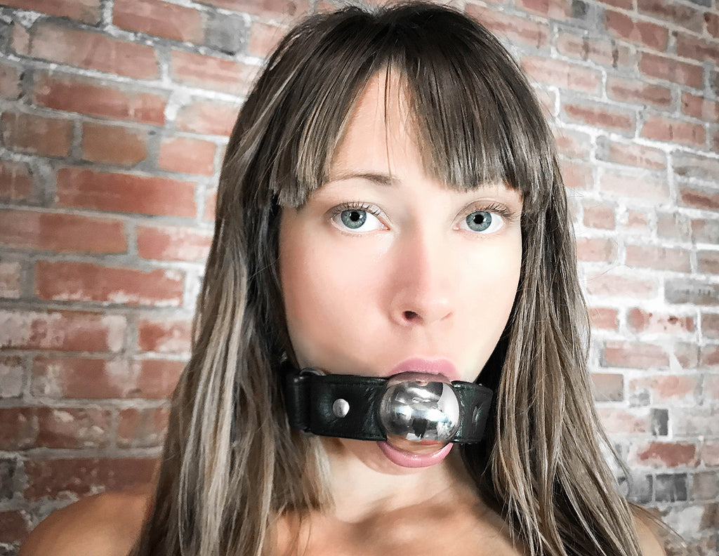 Adjustable Bondage Silicone Mouth Ball Gag Harness  Cuffstore-1406