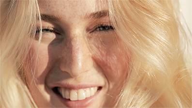 Blonde Hair in sunshine