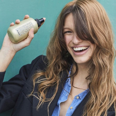 Achieve Beachy Waves at Home: A Guide to Using Sea Salt Spray on Filipino Hair - HairMNL