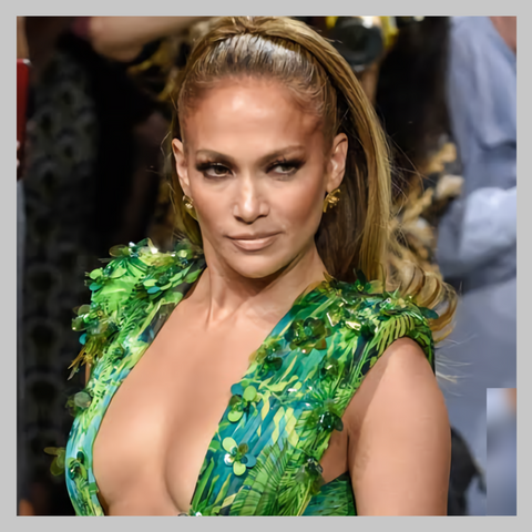 Jennifer Lopez Flipped Out Hair