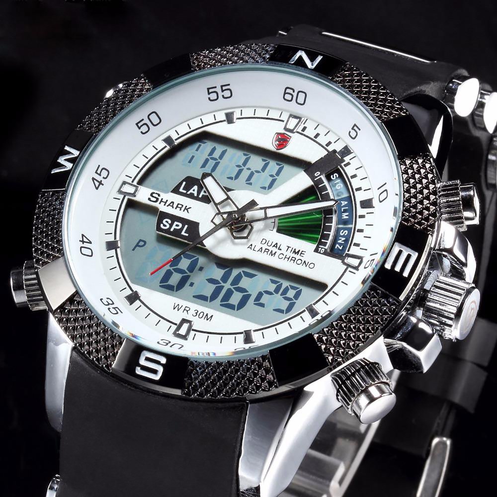 Shark s1 watch. Наручные часы Shark. Часы наручные с акулой. Shark Sport watch Limited Edition. Часы с акулой на задней крышке.