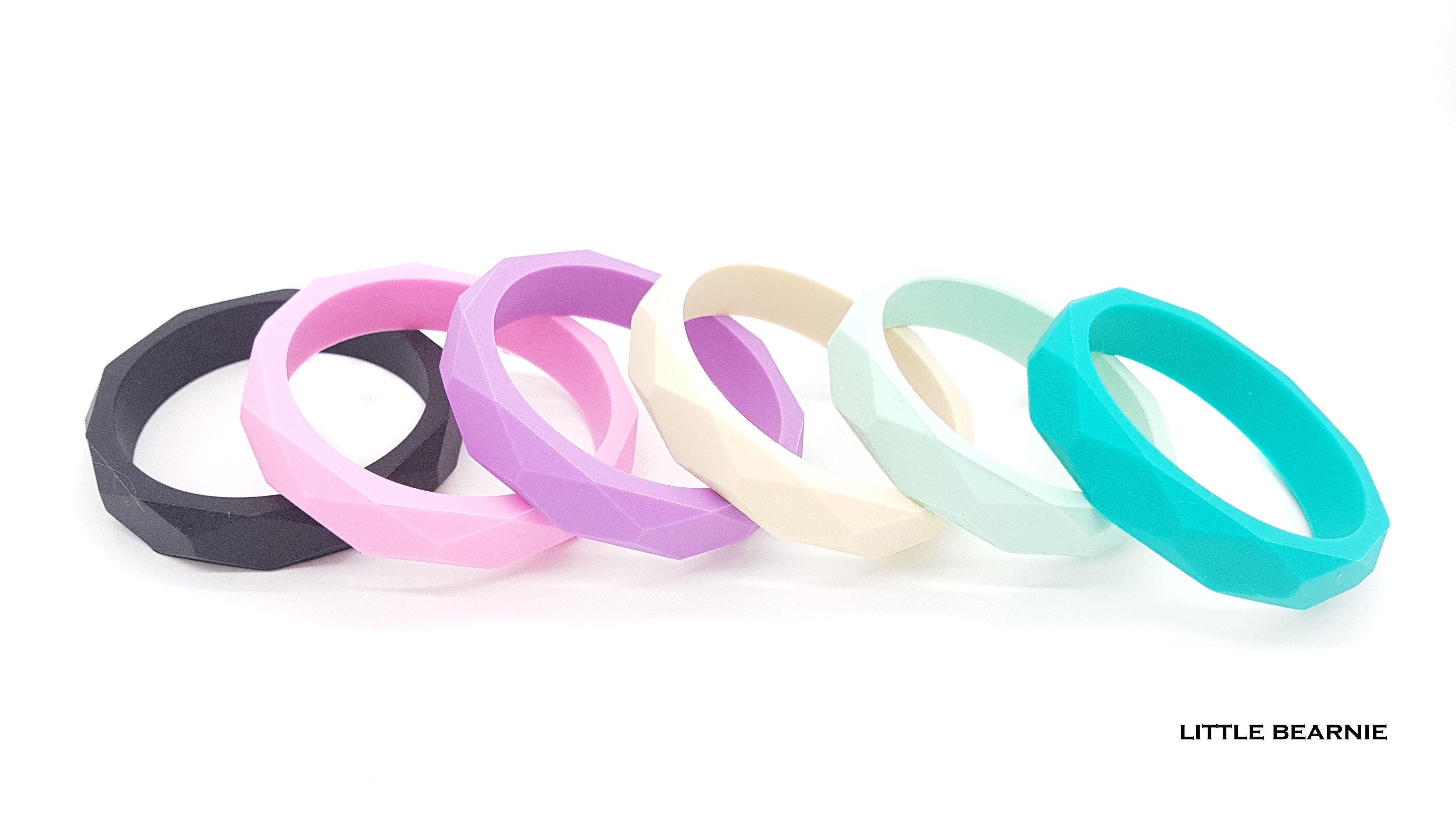 teething bangle