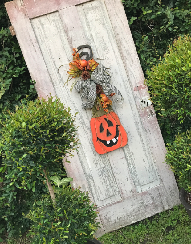 Wood Jack-O-Lantern Wreath – Keleas