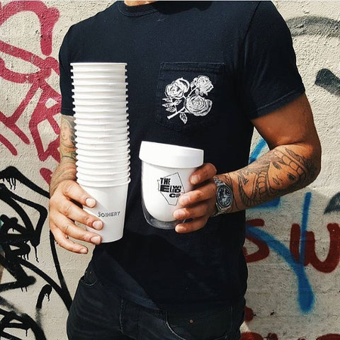 Disposable vs reusable cups