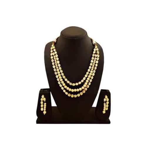 Kundan and Pearl Necklace Set