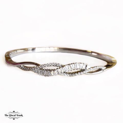 https://www.theglocaltrunk.com/products/rope-me-up-stone-bangle-bracelet