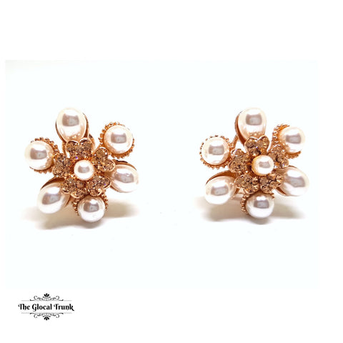 https://www.theglocaltrunk.com/products/pearl-and-crystal-rose-gold-stud-earrings