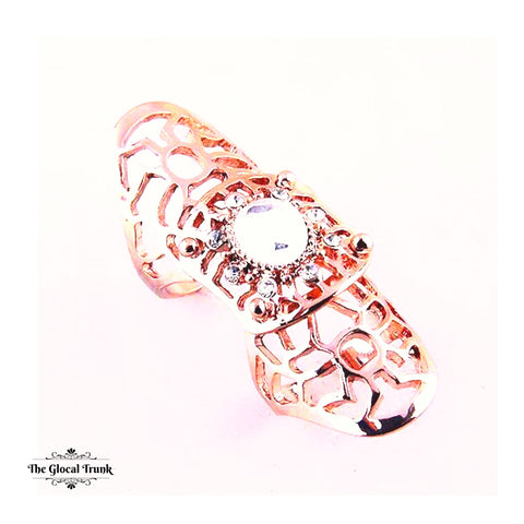 https://www.theglocaltrunk.com/products/chic-knuckle-ring-rose-gold