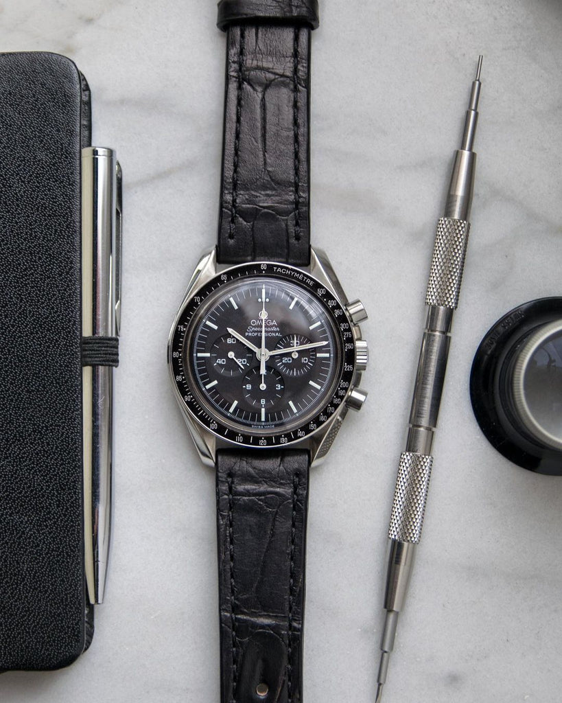 Omega Speedmaster Strap Guide - Two Stitch Straps