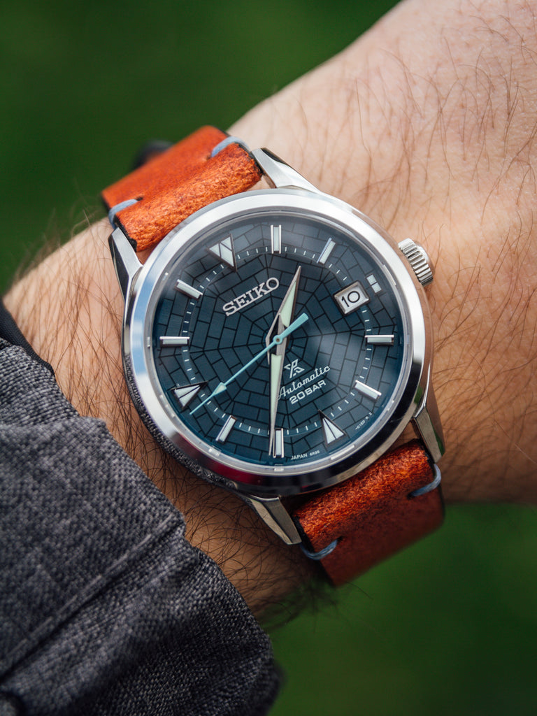 Seiko Alpinist Ginza SPB259 Strap Guide - Two Stitch Straps