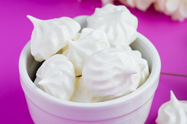 Low Calorie Meringue Cookies