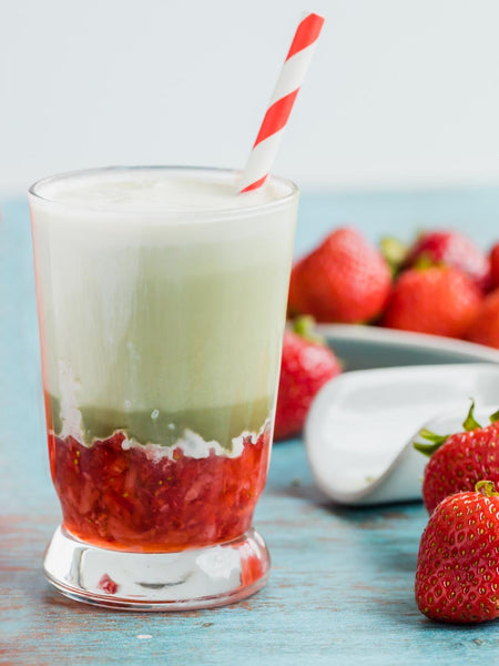 Easy Strawberry Matcha Latte Cold Drink