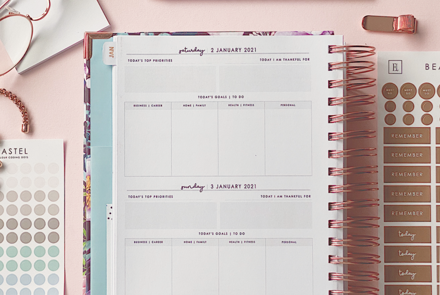 Ella Iconic | 2021 CEO of My Own Life® Daily Planner | Spiral | Weekend Pages