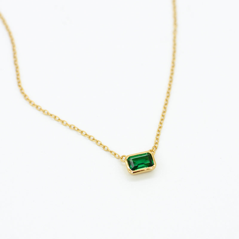 Emerald necklace, Green Emerald , gold necklace, necklace, necklaces for  women, Emerald jewelry, May #emerald … | Simple necklace, Emerald jewelry,  Womens necklaces