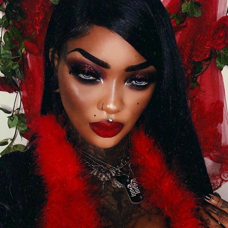 The Black Ravens | Makeup - Glam Goth Beauty - Lipstick - Bloodrose