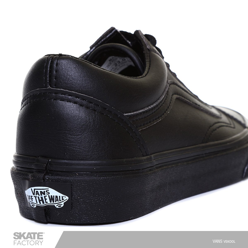 vans negro de piel