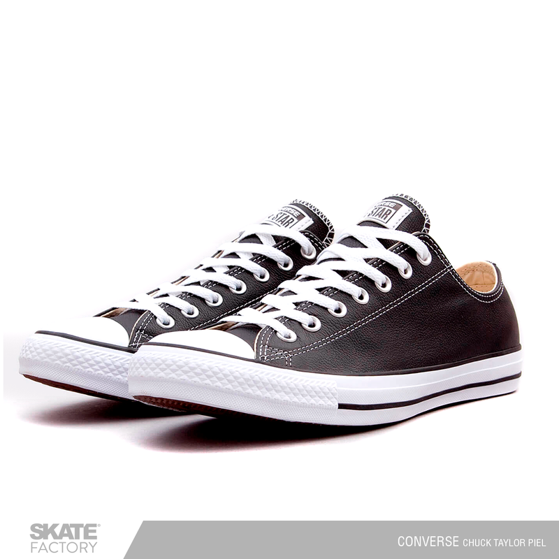 converse negro choclo