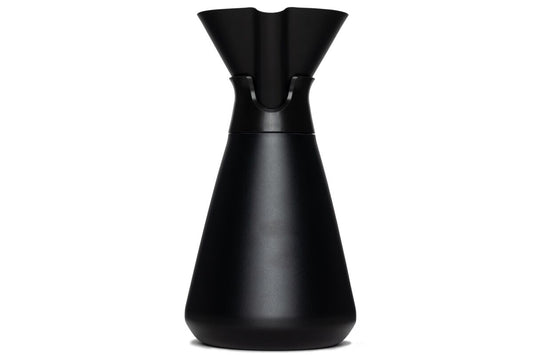 https://cdn.shopify.com/s/files/1/1416/9810/products/WebPDP-Carafe_Black_Studio_0722_270__CAR1SVOS002.jpg?v=1679083366&width=533