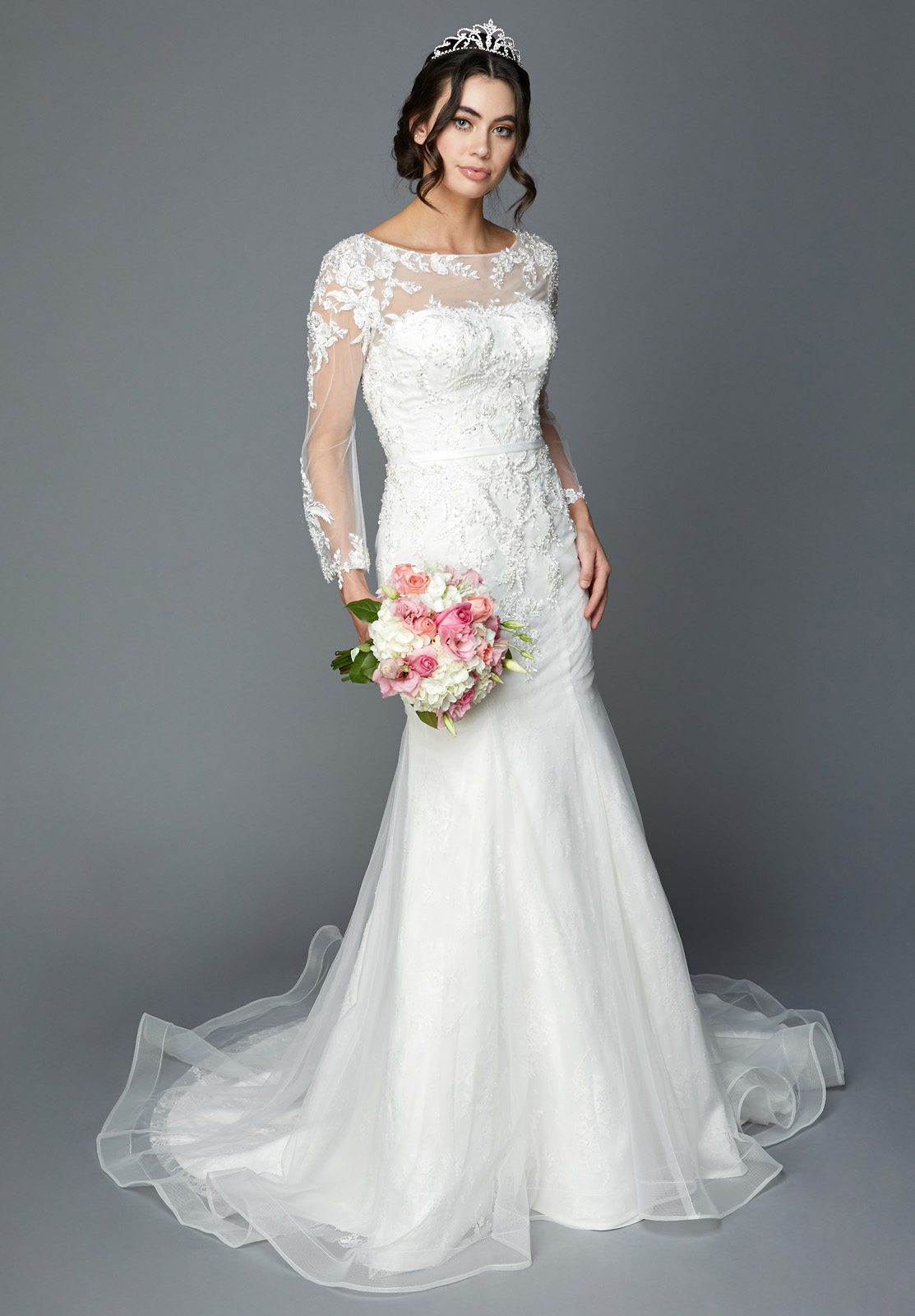 Mermaid Style Wedding Dress With Sleeves 