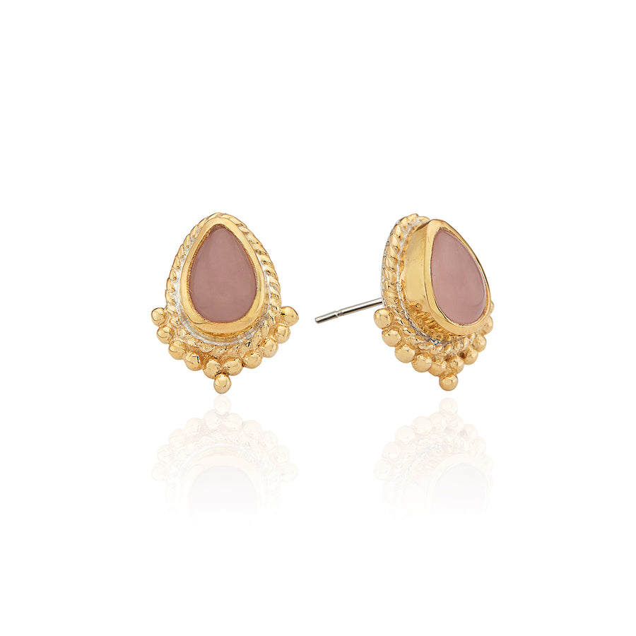 teardrop stud earrings