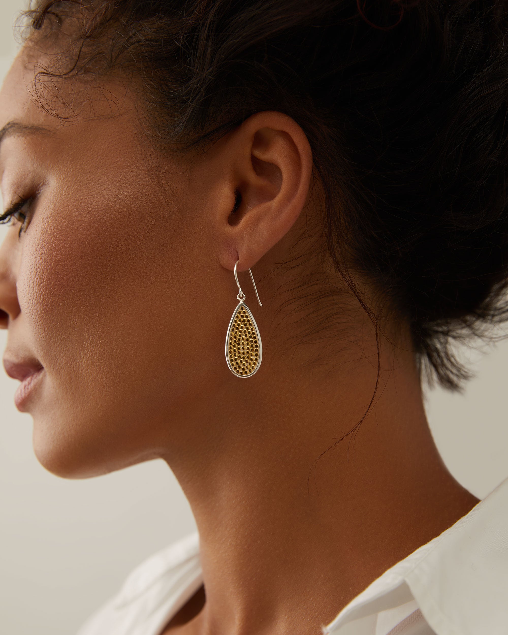 Classic Smooth Rim Elongated Drop Earrings