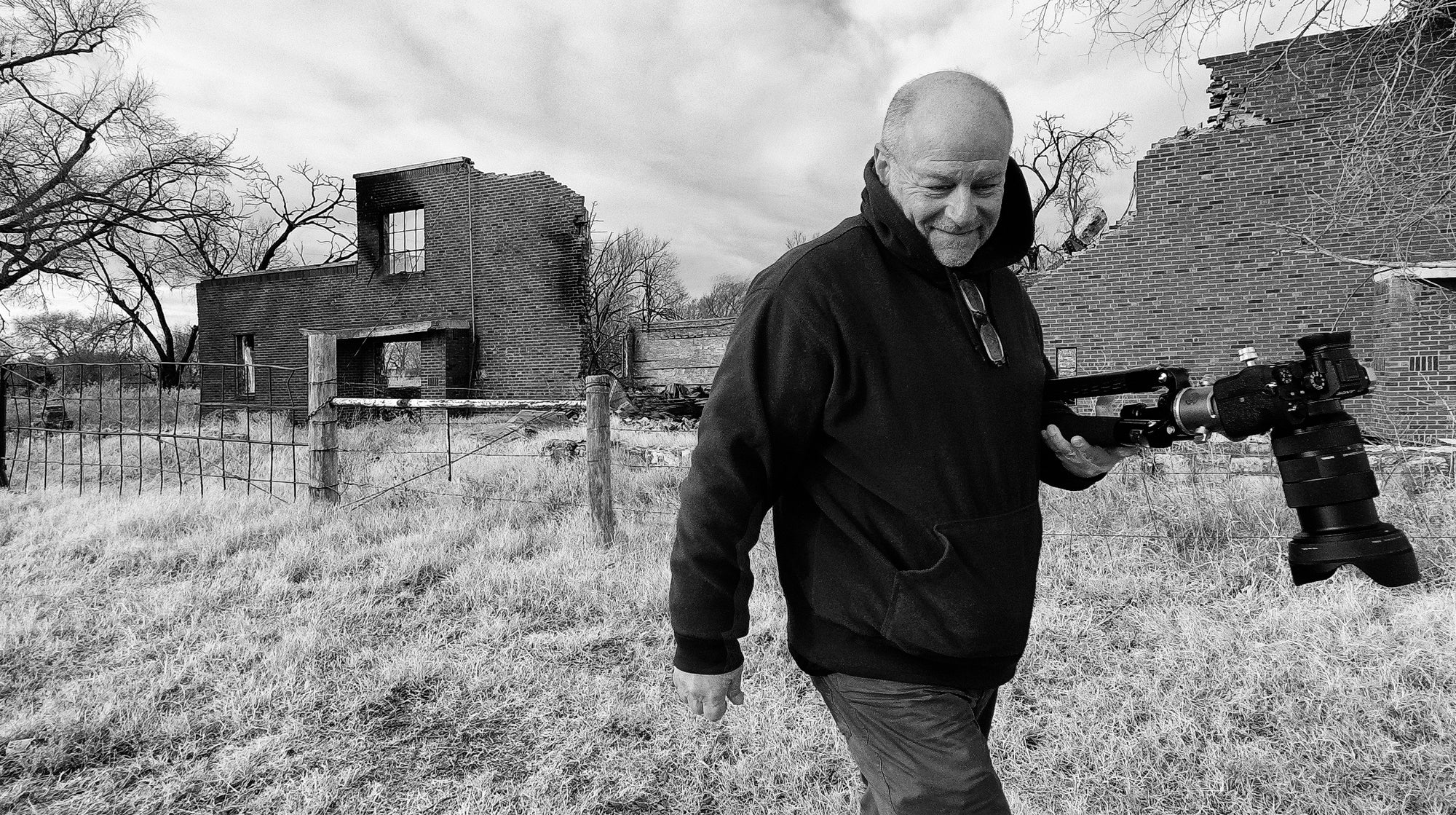 Portrait of fine art photographer Keith Dotson on location at an abandoned school in Oklahoma (January 2022)