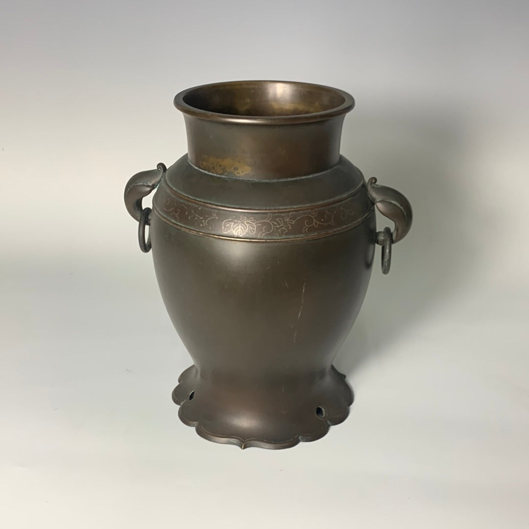 日本内空青铜花瓶- 明治时期- Asian Antiques