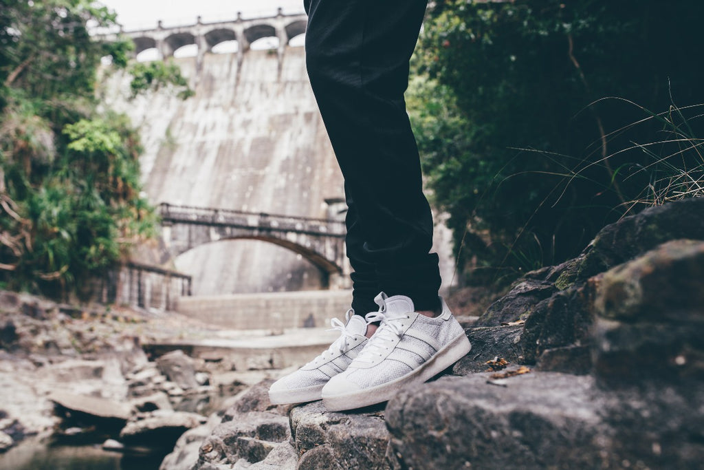 adidas consortium gazelle primeknit