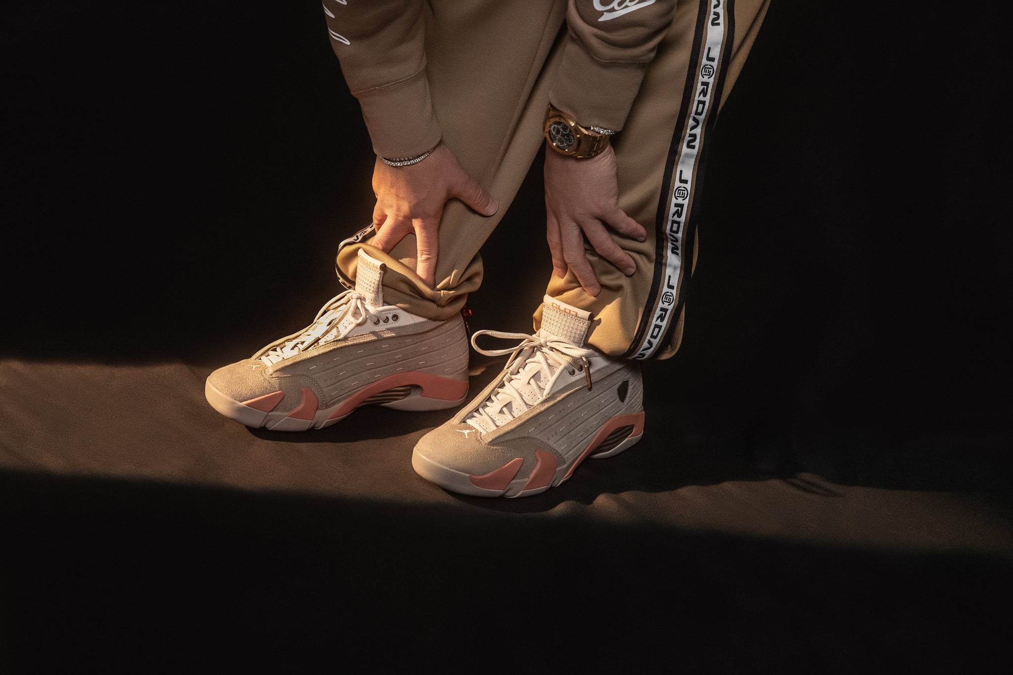 tan jordan 14