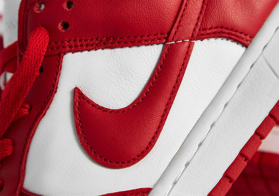 where to buy dunk low university red