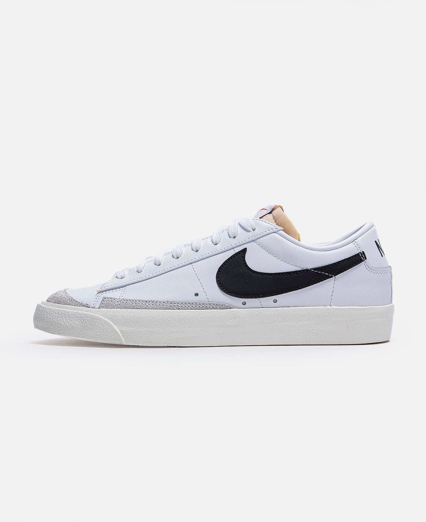 Nike - Blazer Low '77 VNTG (White 