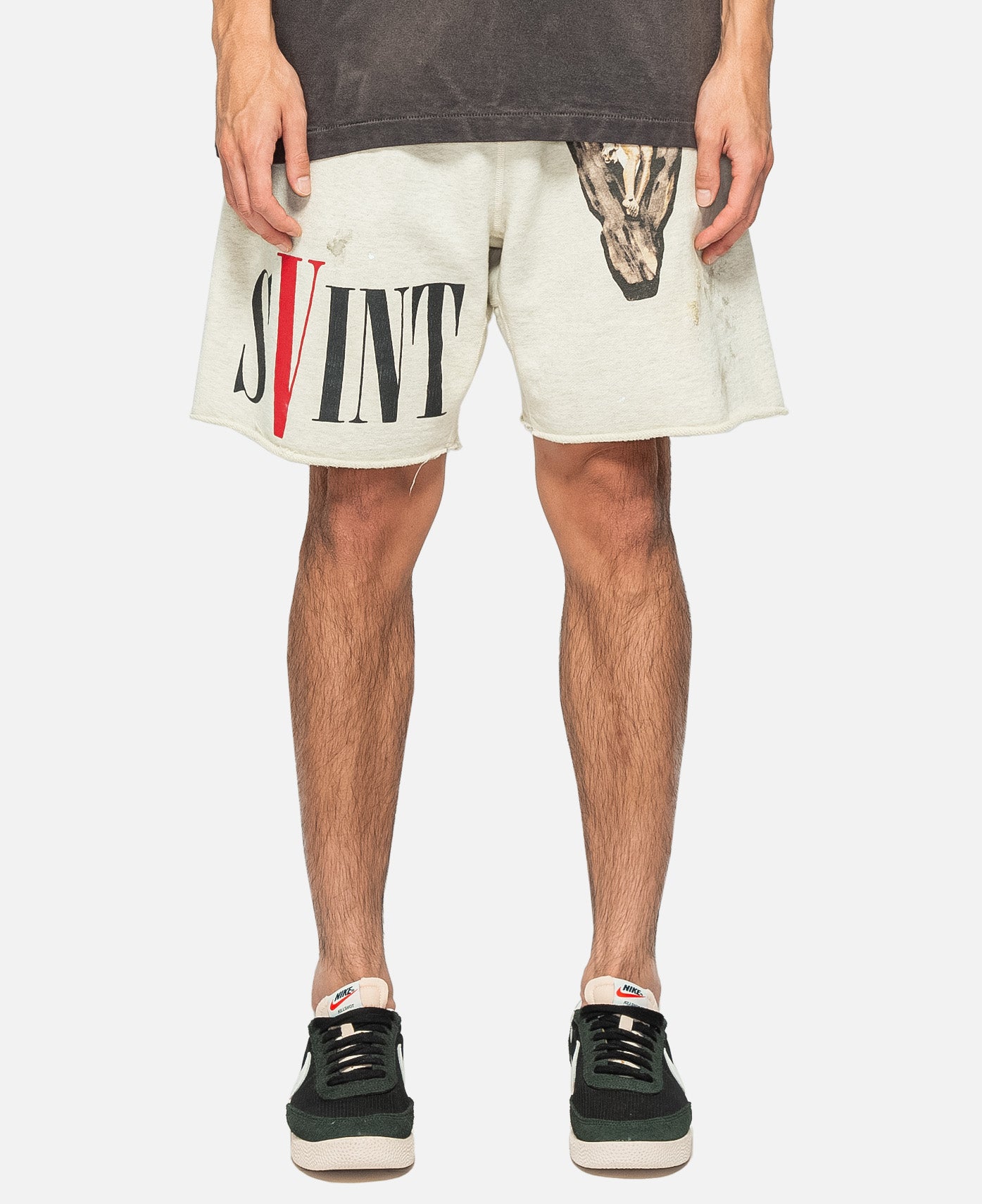 SAINT Mxxxxxx×Vlone SWEAT SHORTS | centroclinicoaveiro.pt