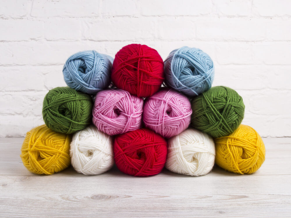 Deramores Studio Dk Bright Colour Pack With A Choice Of